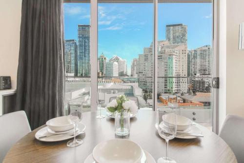 free parking great location 2 bds apt chatswood62 - image 11