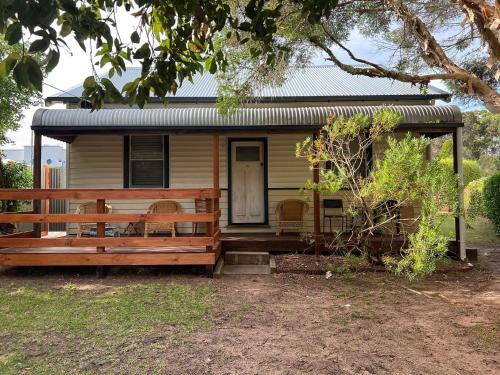Three-Bedroom House image 3