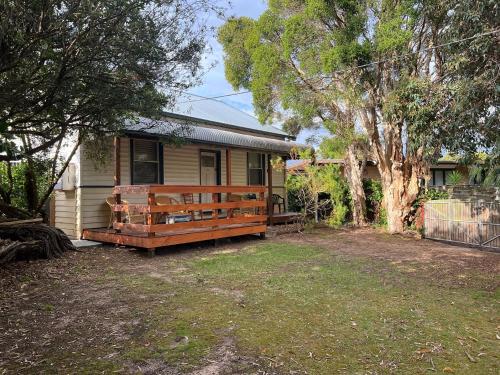 Three-Bedroom House image 1