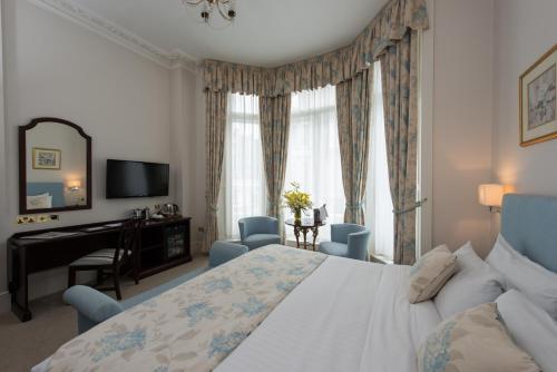 Park International Hotel - image 12