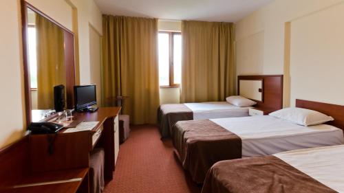 Nadejda Hotel – Sofia, NY