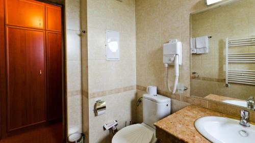 Nadejda Hotel - image 4