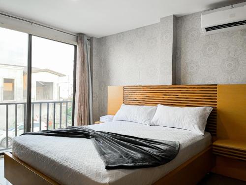 Casa de 3 Dormitorios con Piscina Privada, BBQ y Seguridad in La Aurora