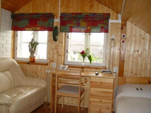 White Villa - image 8