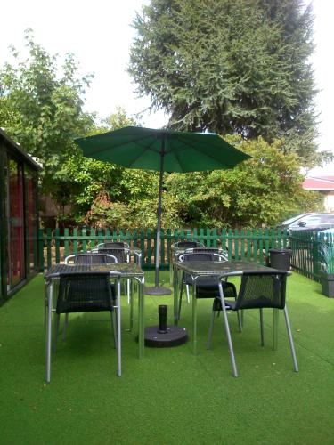 Jardín, Le Vert Galant Villepinte Gare Vert Galant Parc des Expositions in Villepinte