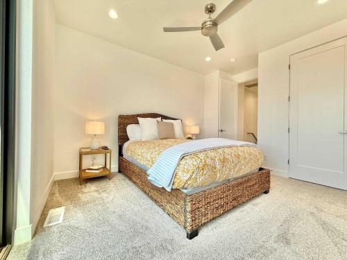 Luxury Desert Townhome in Kanab near Zion - image 12