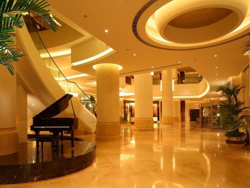 New Century Grand Changchun Hotel