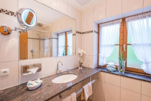 Hotel Garni Alpspitz Superior - image 7