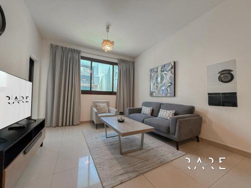 Rare Holiday Homes - Jumeirah Village Circle - La Riviera Estates B - R106, Дубай (фото 5)