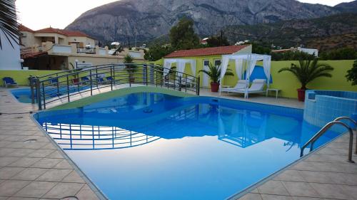 Hotel Mando