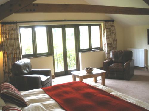 Kings Farm - image 5