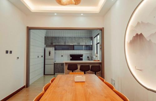 Beijing Meet the Mountain Boutique Guesthouse in يانتشينج