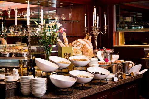 Food and beverages, The Lodge @ Harvey's Point in Donegal