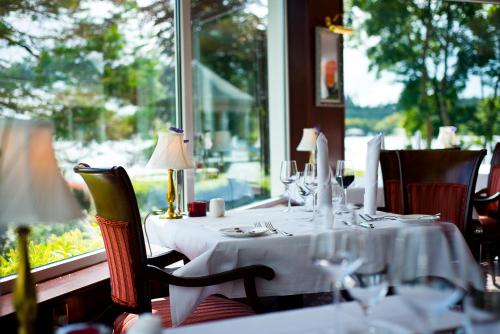 Restaurant, The Lodge @ Harvey's Point in Donegal