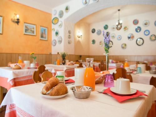 Albergo Centrale 4