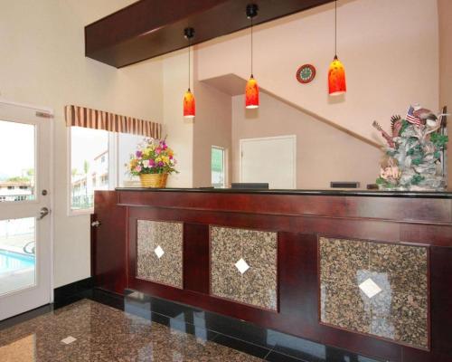 Quality Inn Near City of Hope in Los Angeles, USA