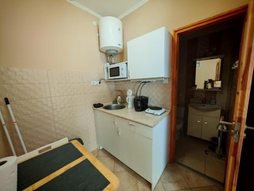 ห้องครัว, Nyuszifül Vendégház Pécs (Nyusziful Vendeghaz Pecs) in บูไดวารอส