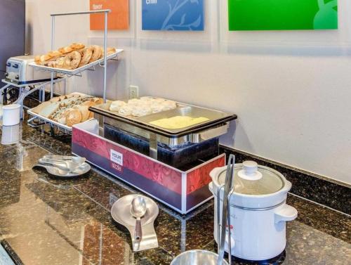 Comfort Suites Mandeville - Covington in Covington, USA