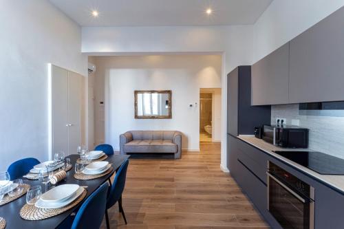 UNYCA - Cavour Apartment