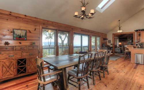 Wine Down Cottage - Mountain Views Sip Wine Fireside Watch Netflix Play Golf, Jasper (fotografie 9)