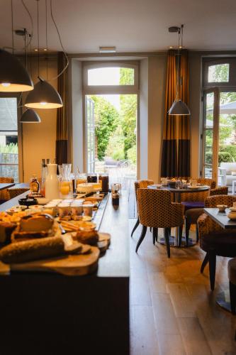 餐飲選擇, 達沃古爾酒店 (Hotel Le D'Avaugour) in 迪南