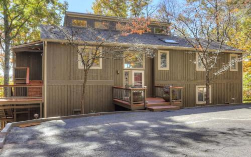 Vista Haven - Mountain Views and Fireplace and Big Screen TVs and Extras in Jasper, USA