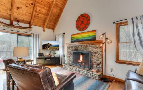Wanderers Den - Peaceful mountain views Wifi and homey comforts in Jasper, USA