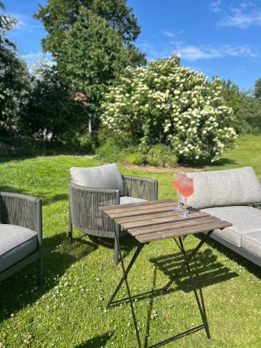 Jardim, Tjebberupgaard B&B in Kirke-Hyllinge