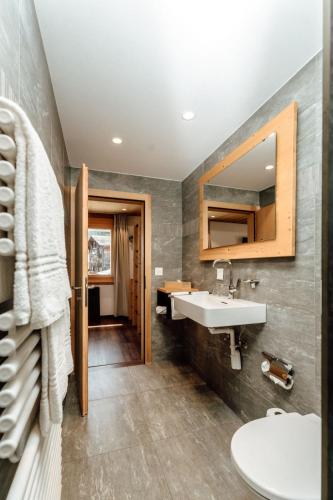 Hotel Furka - image 3
