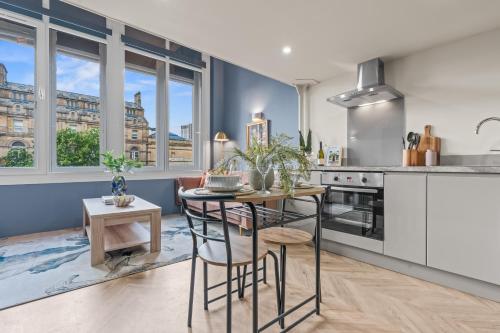 Athenaeum by Alt-Stay - 1 Bed Mezzanine Apartment Contractor and Relocation Accommodation with Fast Wi Fi, Netflix, Kitchen, Dishwasher, Laundry and Self Check In - Long Stay Ready with Weekly and Monthly Rates, Leeds (Foto 9)
