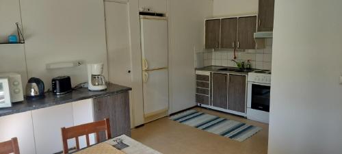 Konyha, Sillanpaan Kartano in Sillanpää