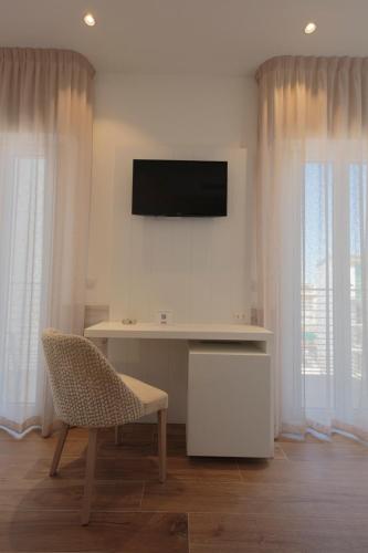 Double or Twin Room - Disability Access image 4