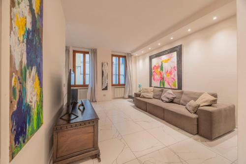 The Bright Nest Apartments 4