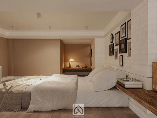 Ly Lakeside House