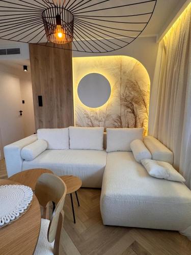 Family & Business Apartments PREMIUM SPA No 3 - 2 Bedroom with Private Jacuzzi, Balcony, Parking, Warsaw (photo 8)