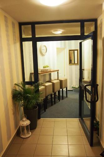 Фойє, Kamienica Gorna 7 in Ольштин