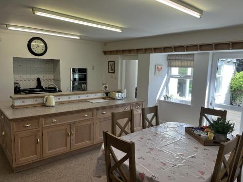 Зовнішній вигляд готелю, Vicarsford Farmhouse in Тайпорт