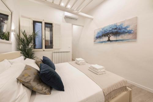 Deluxe Pitti Suites by MMega - image 7
