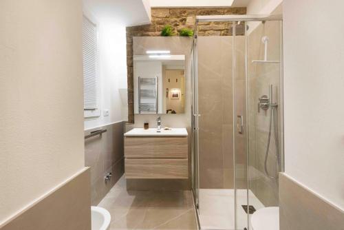 One-Bedroom Apartment image 1