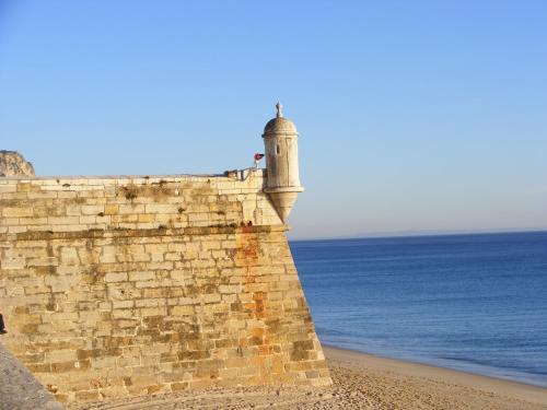  Mar de Sesimbra, Pension in Sesimbra bei Azoia