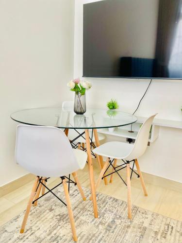 Azizi Rivieira Meydan, Dubai Luxury Studio with Burjkhalifa and Pool views, Dubaj (zdjęcie 10)