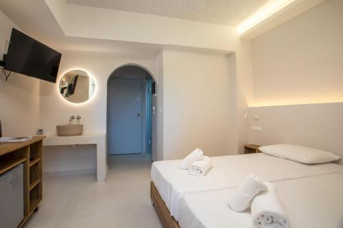 Nikos BnB, Faliraki (foto 5)