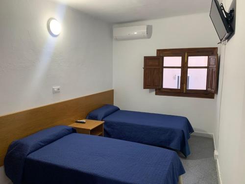 Room, economy, annex