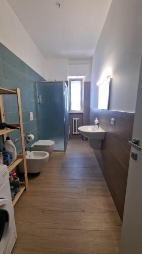 Binario 1, Monopoli (foto 7)