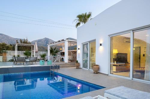 Standard Villa image 9