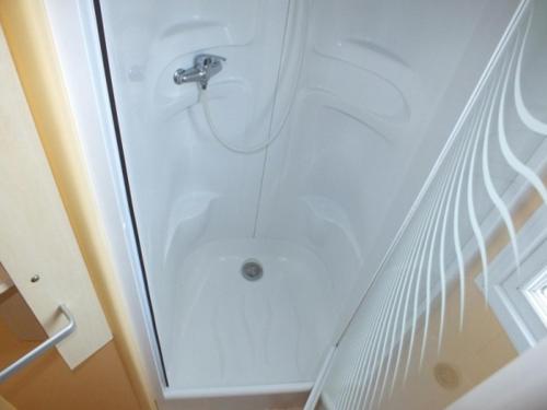  Mobilheim für 2 Personen   4 Kinder ca 30 m in Baarland, Zeeland Küste von Zeeland - a85466 in Baarland