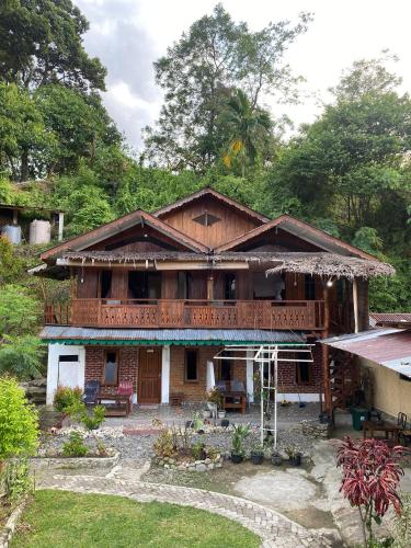. Bukitlawangtour and Accomodation