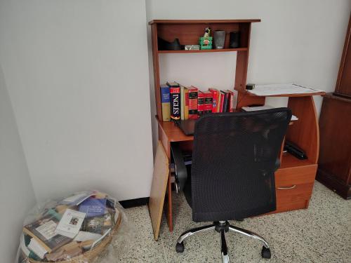 Habitacion amoblada con bano compartido near Hipódromo La Rinconada