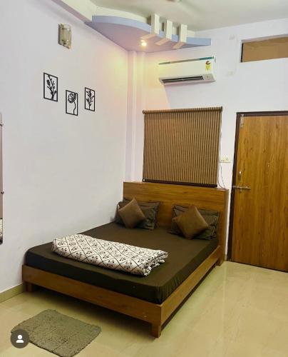 Vrandavan Homestay, Удджайн
