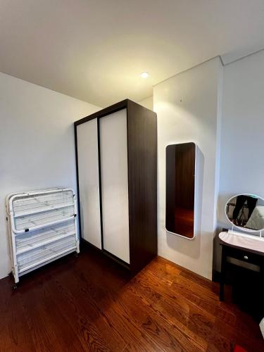 Tambuli seaside suite with water dispenser, Sampong